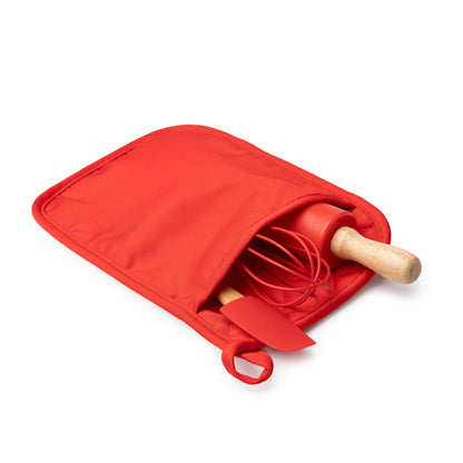 Set da cucina composto da 3 elementi per preparare biscotti fatti in casa. Include mattarello, frusta e spatola con decorazioni natalizie. Include un guanto multiuso per riporre gli utensili.